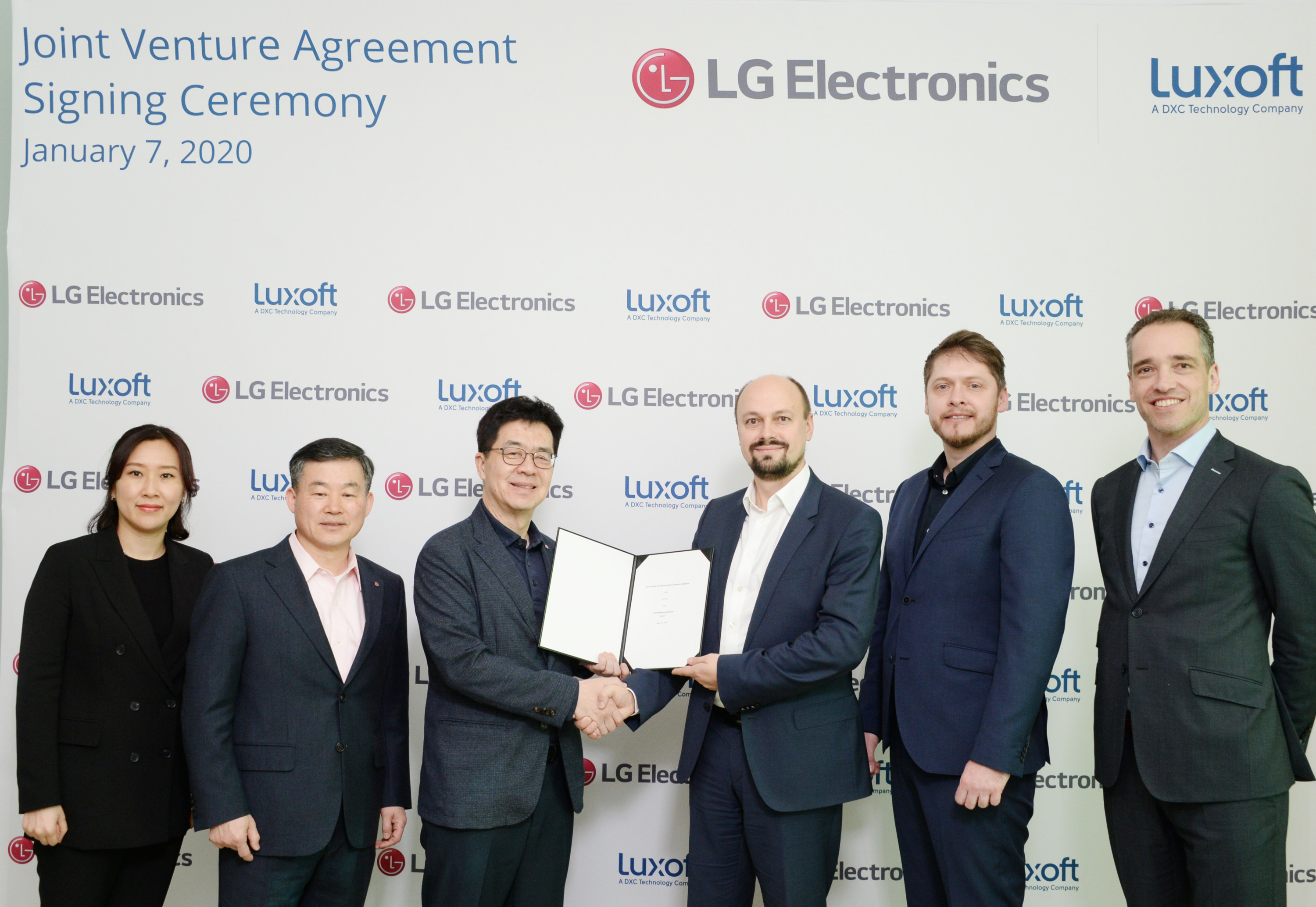 LGE Luxoft jointventure - 와우테일