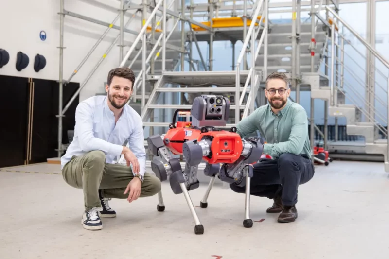 ANYbotics founders and ANYmal e1733906584334 - 와우테일