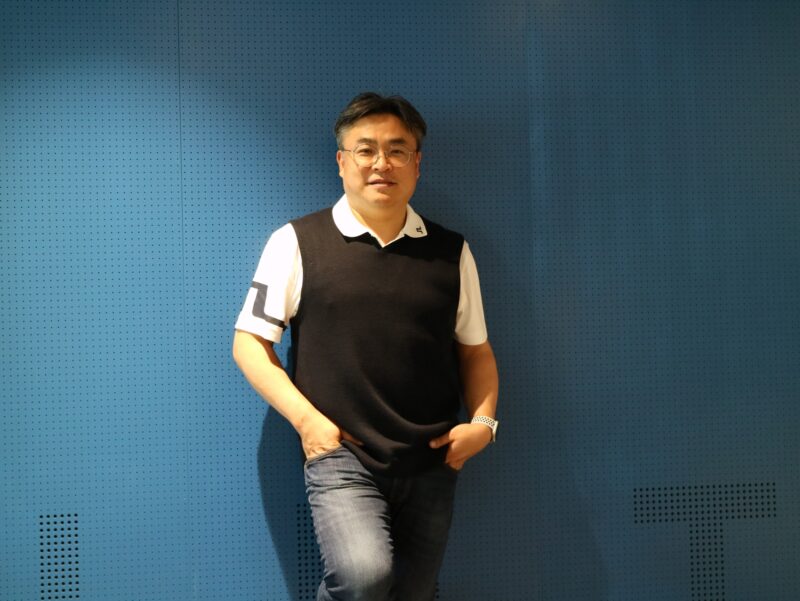 Omincoat CEO - 와우테일