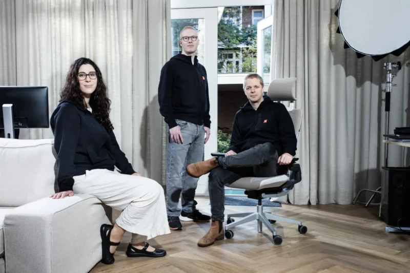Oneleet cofounders - 와우테일