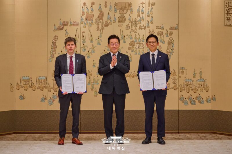 President with OpenAI CEO2 - 와우테일