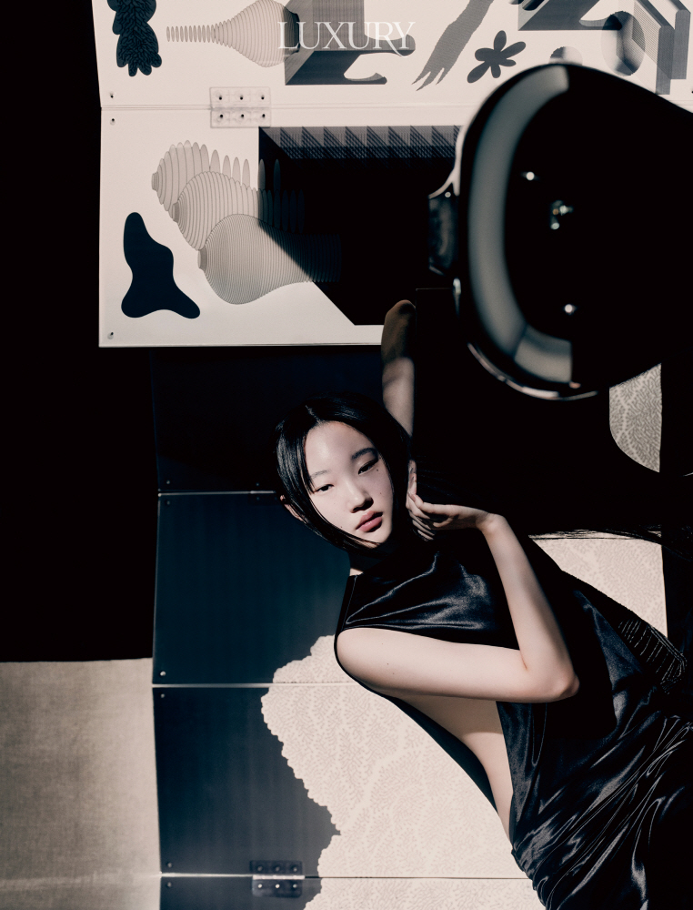 superposition삼성전자협업전시 9 - 와우테일