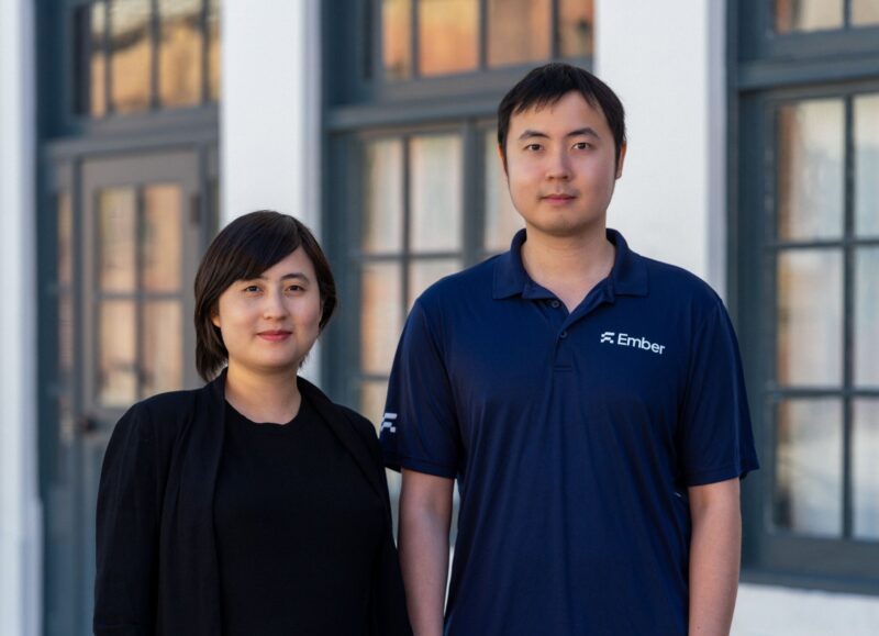 "보험 청구 거부, AI가 57% 줄였다" 엠버 430만 달러 시드 투자 유치 1 Ember cofounders - 와우테일