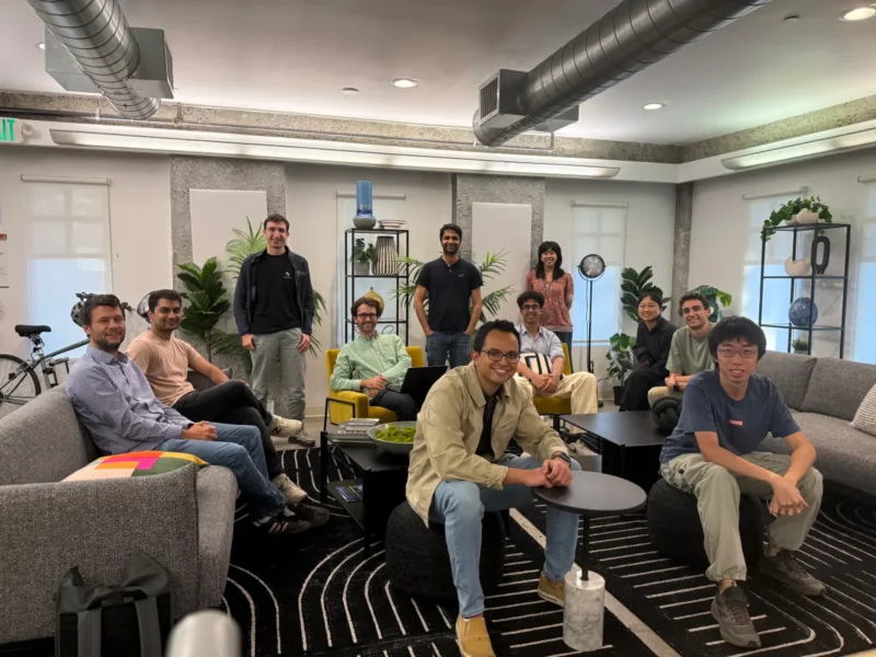 인셉션, 디퓨전 LLM으로 5천만 달러 시드 투자 유치…"기존보다 10배 빠르다" 1 Inception Team - 와우테일