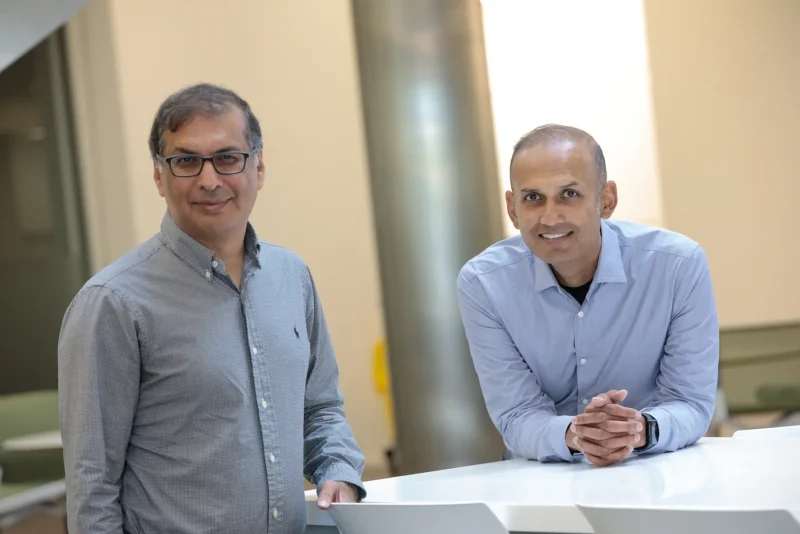 AI 추론칩 개발 ‘디메트릭스’, 20억 달러 가치에 2.75억 달러 투자유치 1 d matrix founders - 와우테일