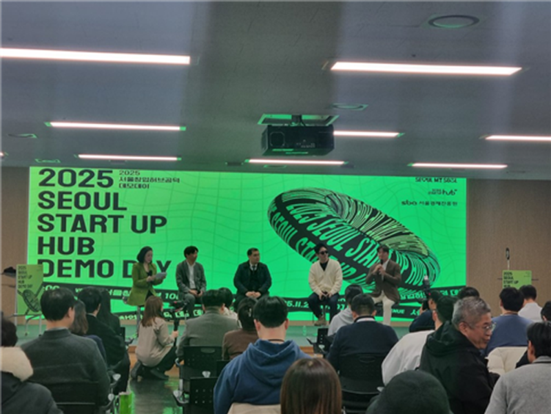 %ED%86%A0%ED%81%AC%EC%BD%98%EC%84%9C%ED%8A%B8%EC%97%90%EC%84%9C %EC%A1%B8%EC%97%85%EA%B8%B0%EC%97%85 %E2%80%98%EC%82%BC%ED%94%84%EB%A1%9CTV %EC%A0%95%EC%98%81%EC%A7%84 %EB%8C%80%ED%91%9C%EC%98%A4%EB%A5%B8%EC%AA%BD %EB%91%90 %EB%B2%88%EC%A7%B8%EA%B0%80 %EC%8A%A4%ED%83%80%ED%8A%B8%EC%97%85 %EC%84%B1%EC%9E%A5 %EC%A0%84%EB%9E%B5%EC%97%90 %EB%8C%80%ED%95%B4 %EC%9D%B4%EC%95%BC%EA%B8%B0%ED%95%98%EA%B3%A0 %EC%9E%88%EB%8B%A4 - 와우테일