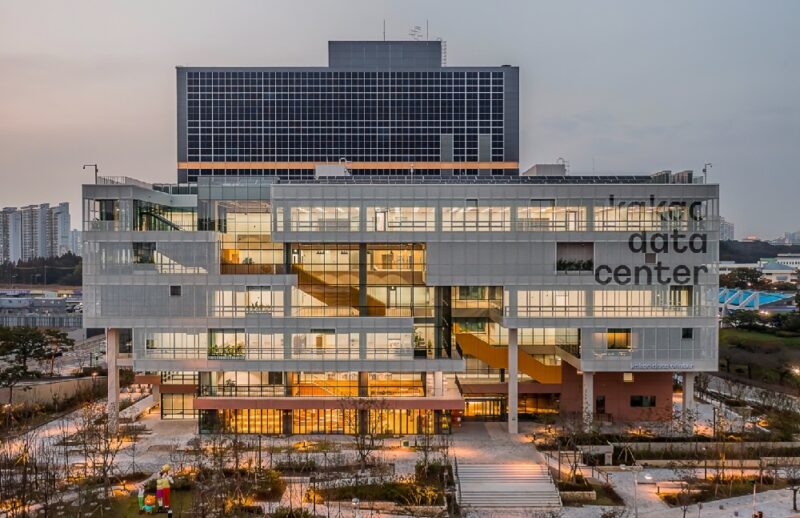 KAKAKO%EB%8D%B0%EC%9D%B4%ED%84%B0%EC%84%BC%ED%84%B0 %EC%95%88%EC%82%B0 %EC%A0%84%EA%B2%BD 1 - 와우테일