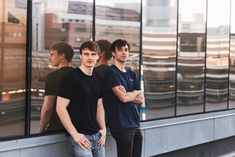 바이브코딩 ‘러버블’, 66억 달러 가치에 3.3억 달러 시리즈B 투자유치 1 lovable cofounders - 와우테일