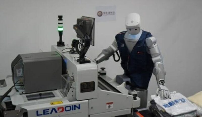 ROBROS - 와우테일