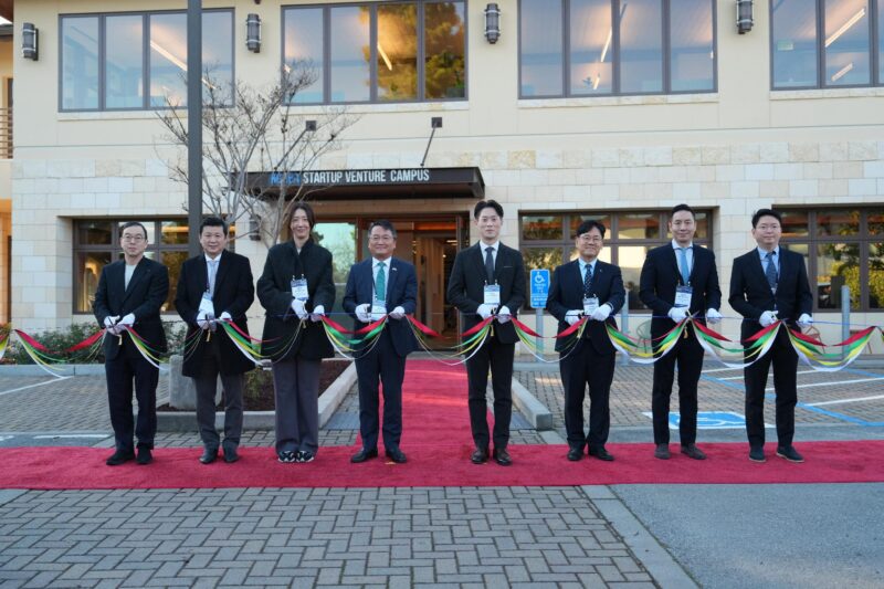 Startup Venture Campus Opening in SV2 - 와우테일