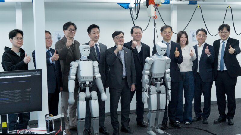 ROBROS - 와우테일