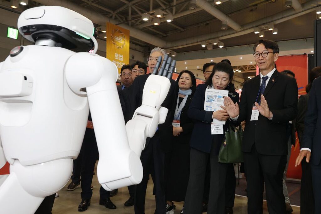 gsat 20262 - 와우테일